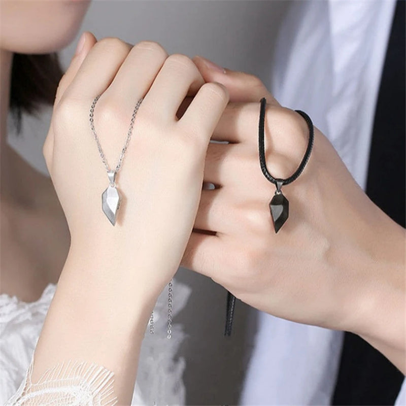 Colar Magnético de Casal